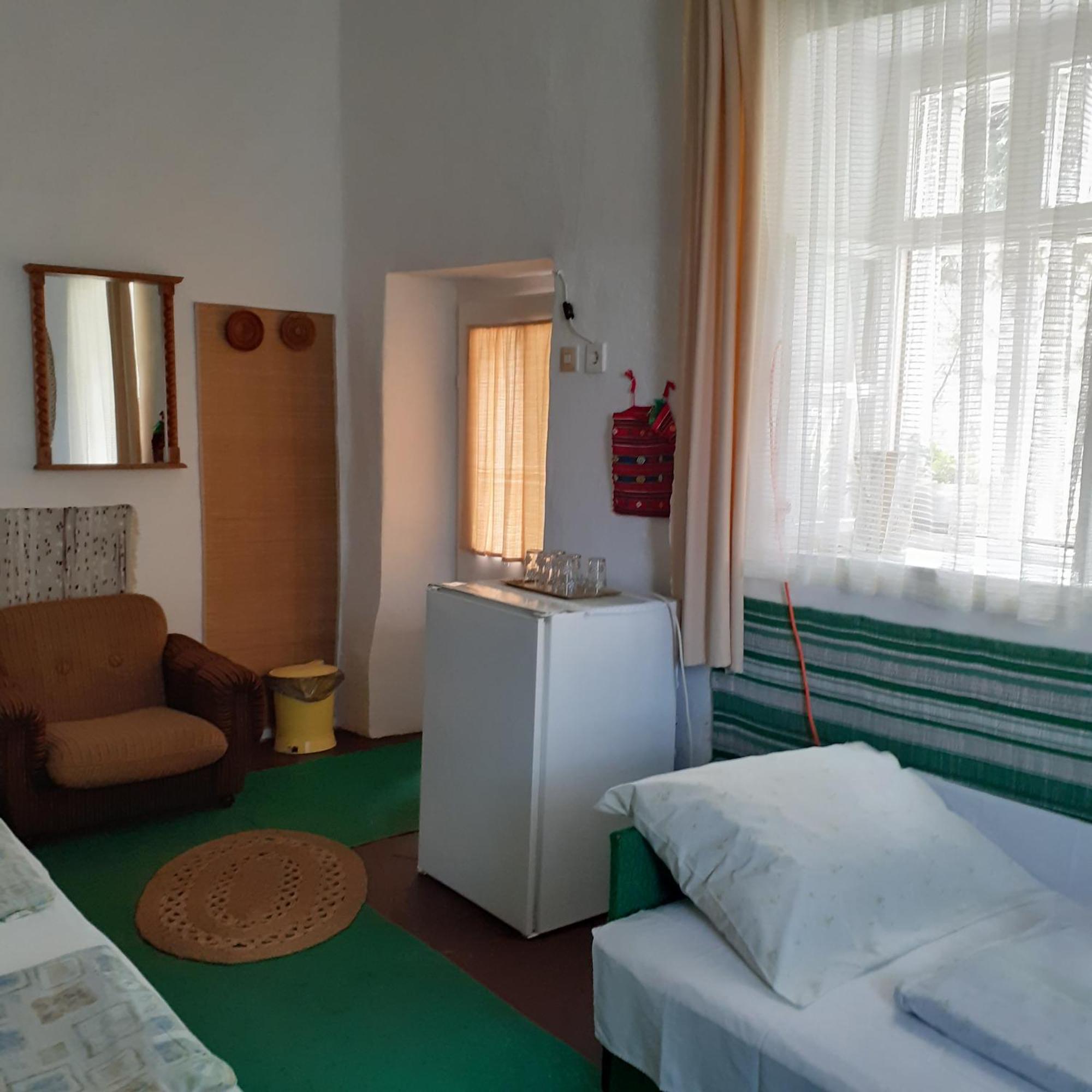Marika vendégház Apartamento Abádszalók Quarto foto